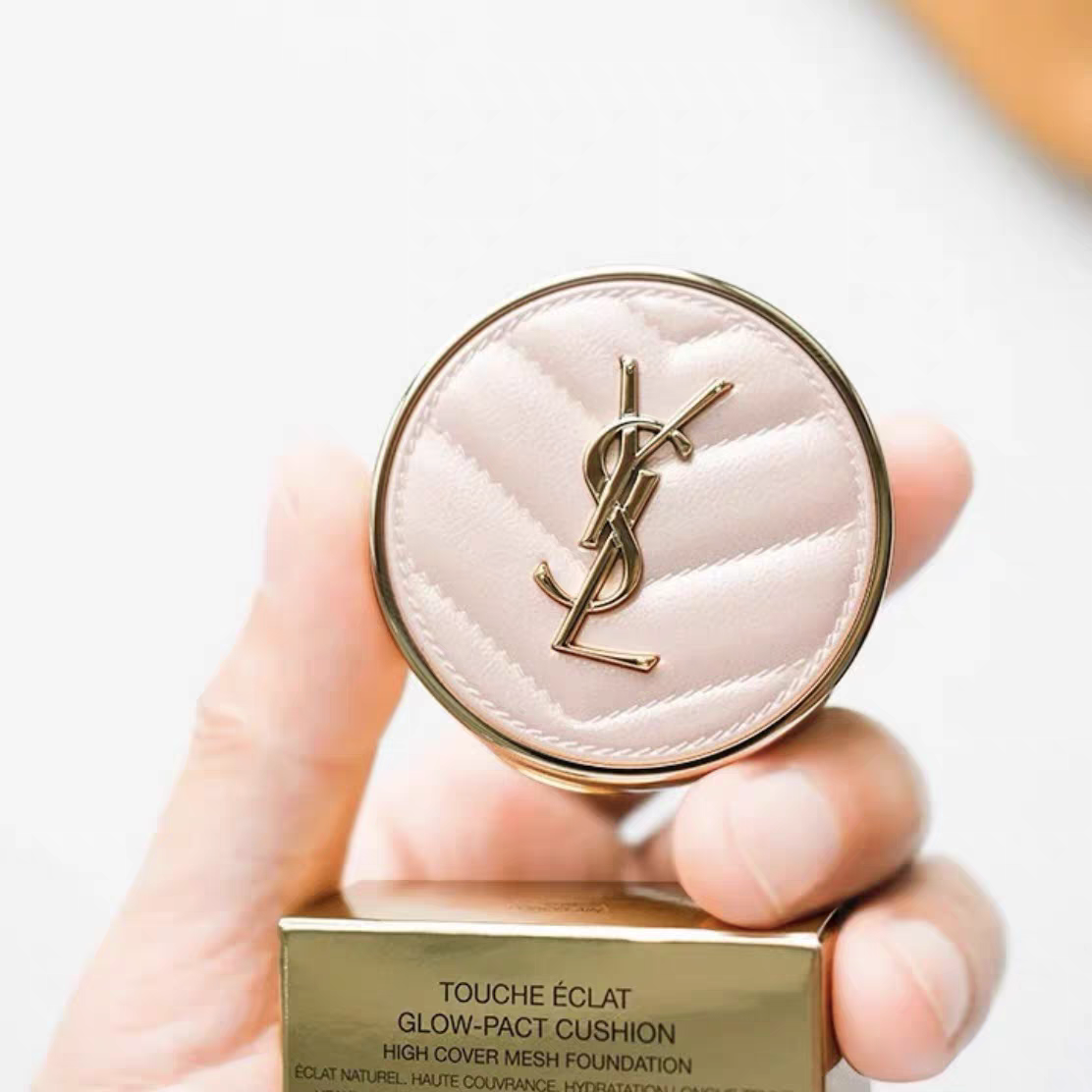 圣罗兰粉皮革气垫5g（小样）